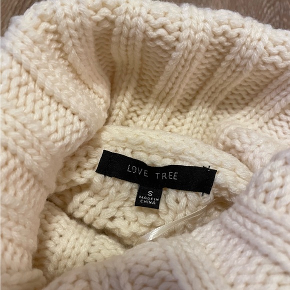 Love Tree Sweater - Picture 2 of 2